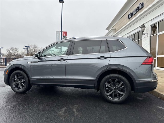Used 2024 Volkswagen Tiguan SE image 4