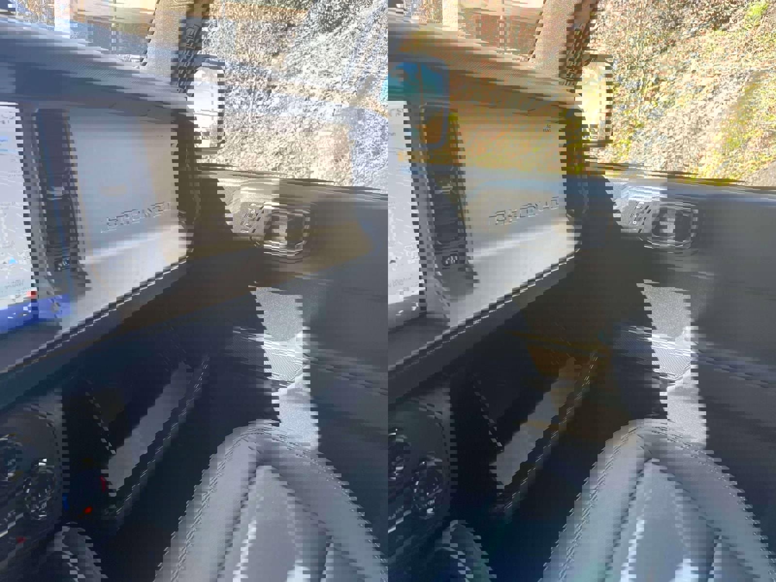 Used 2022 Ford Bronco Outer Banks image 33