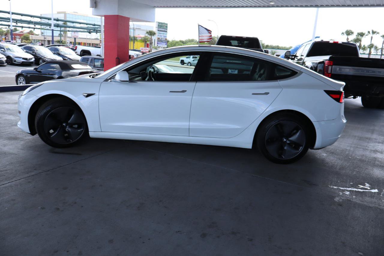 Used 2018 Tesla Model 3 Long Range RWD image 10