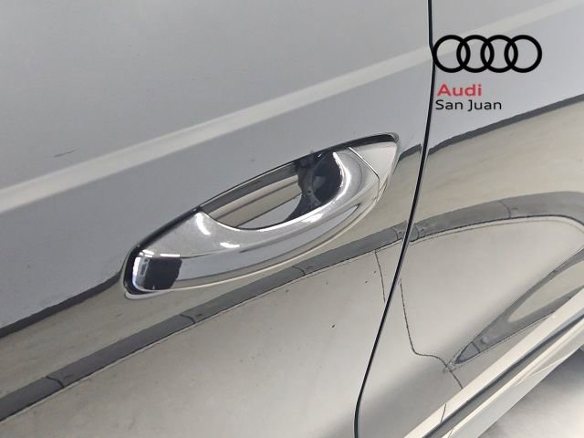 Used 2020 Audi Q3 2.0T Premium w/ Convenience Package image 9