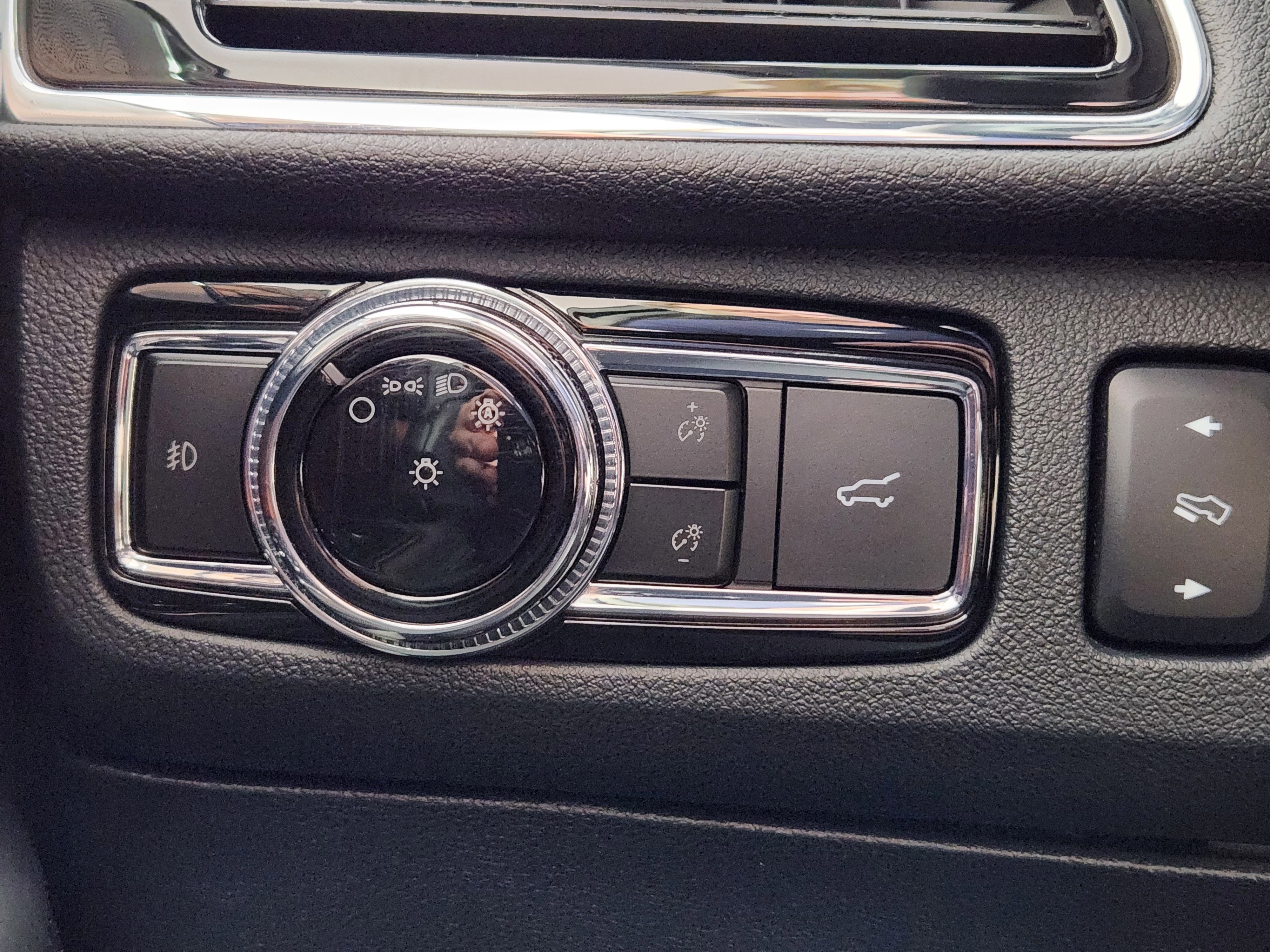 Used 2021 Lincoln Navigator L Reserve image 27