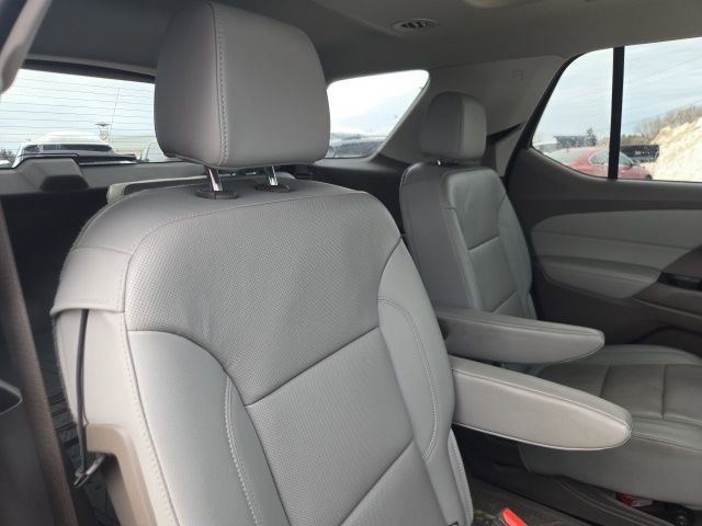 Used 2019 Chevrolet Traverse Premier image 46