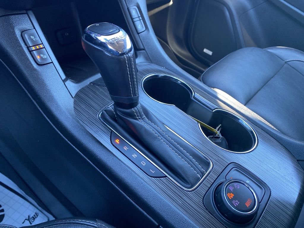 Used 2019 GMC Acadia SLT image 19