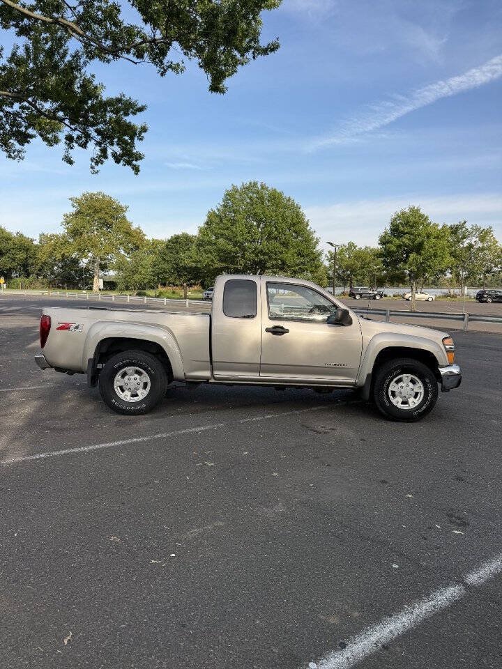 Used 2004 Chevrolet Colorado LS w/ Power Convenience Package AWD/4WD image 9