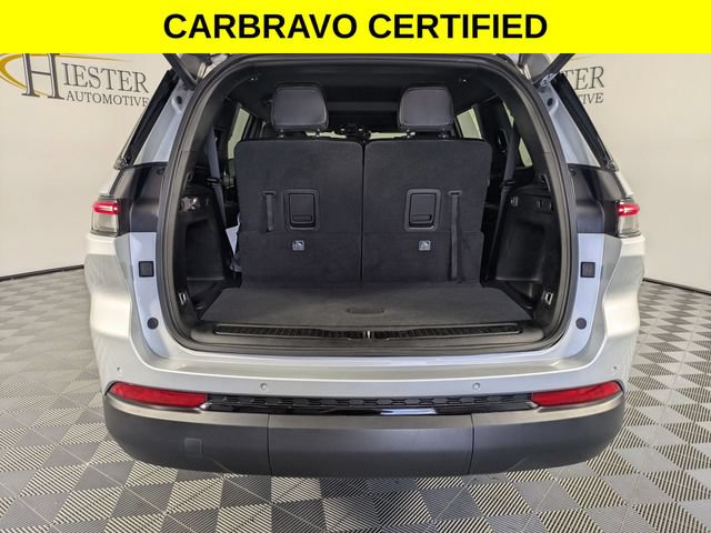 Used 2024 Jeep Grand Cherokee L Altitude RWD image 28