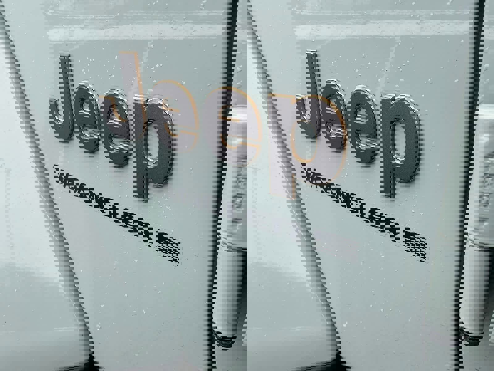 Used 2023 Jeep Wrangler Unlimited Rubicon 392 w/ Dual Top Group image 13