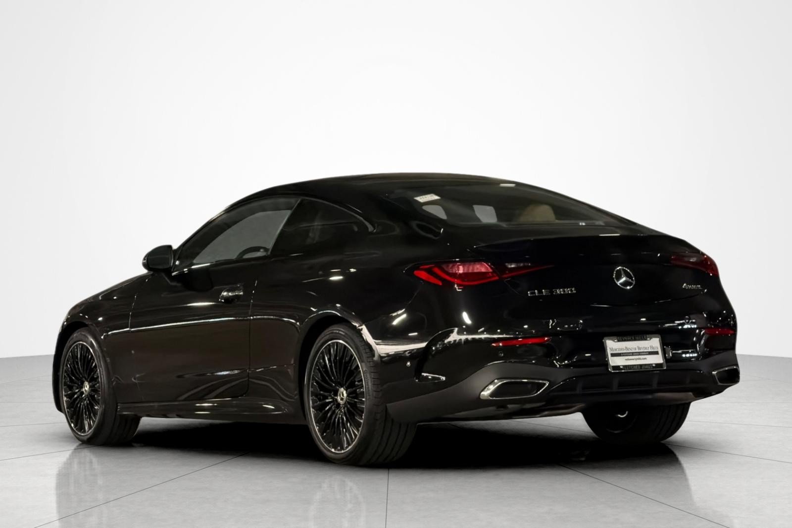 New 2026 Mercedes-Benz CLE 300 4MATIC Coupe image 3