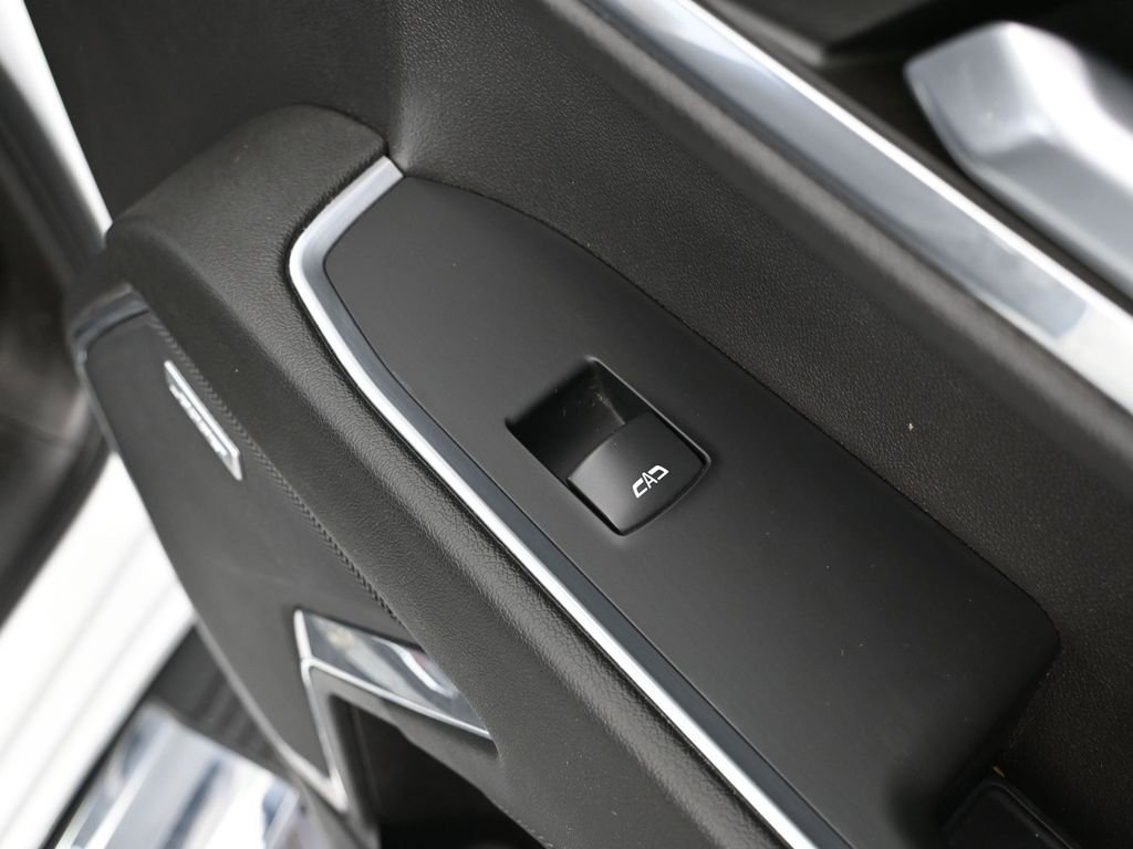 Used 2023 Chevrolet Silverado 1500 LTZ image 52