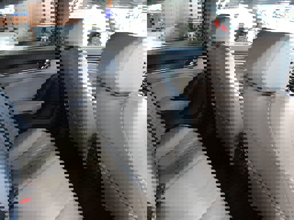 Certified 2019 Honda Accord EX-L image 19