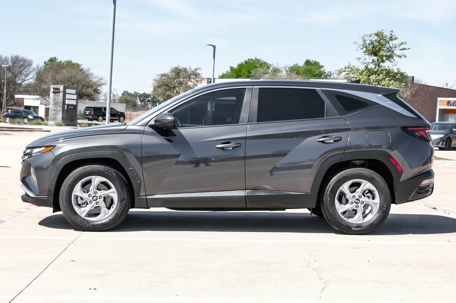 Used 2024 Hyundai Tucson SE FWD image 13
