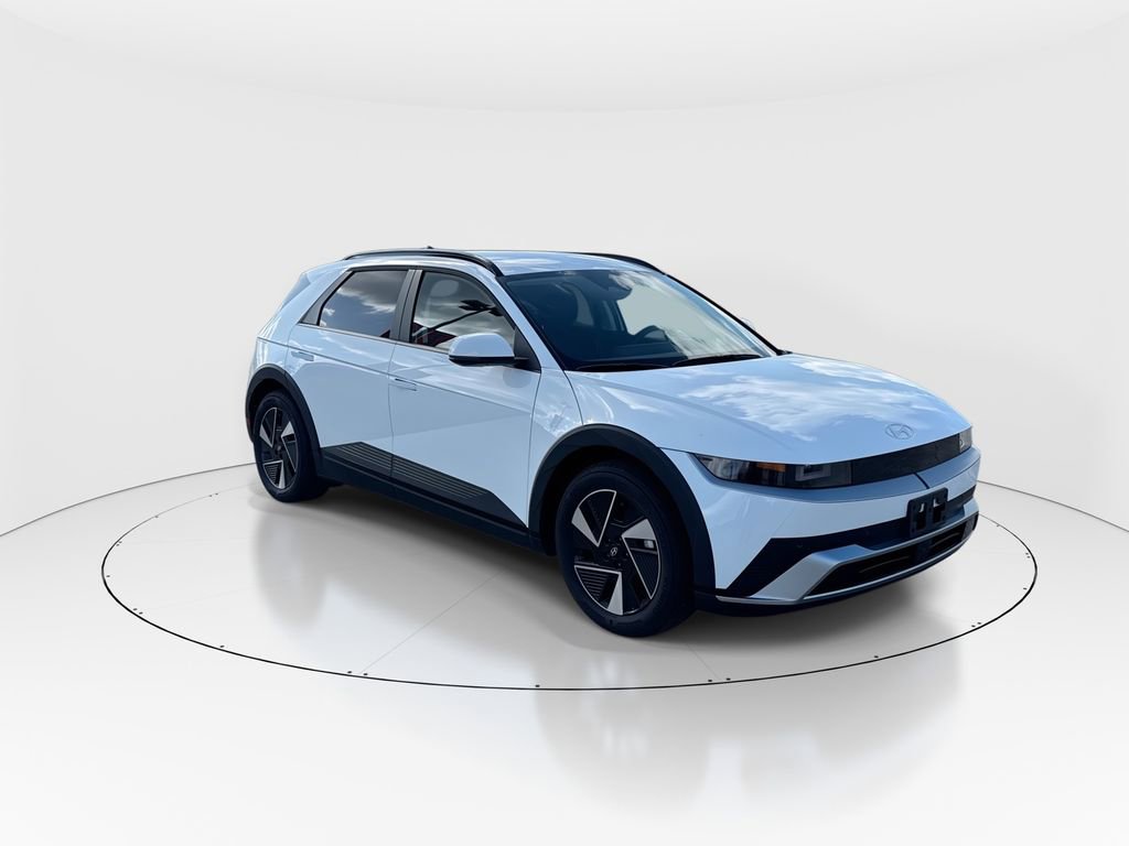 Used 2025 Hyundai Ioniq 5 SEL image 2