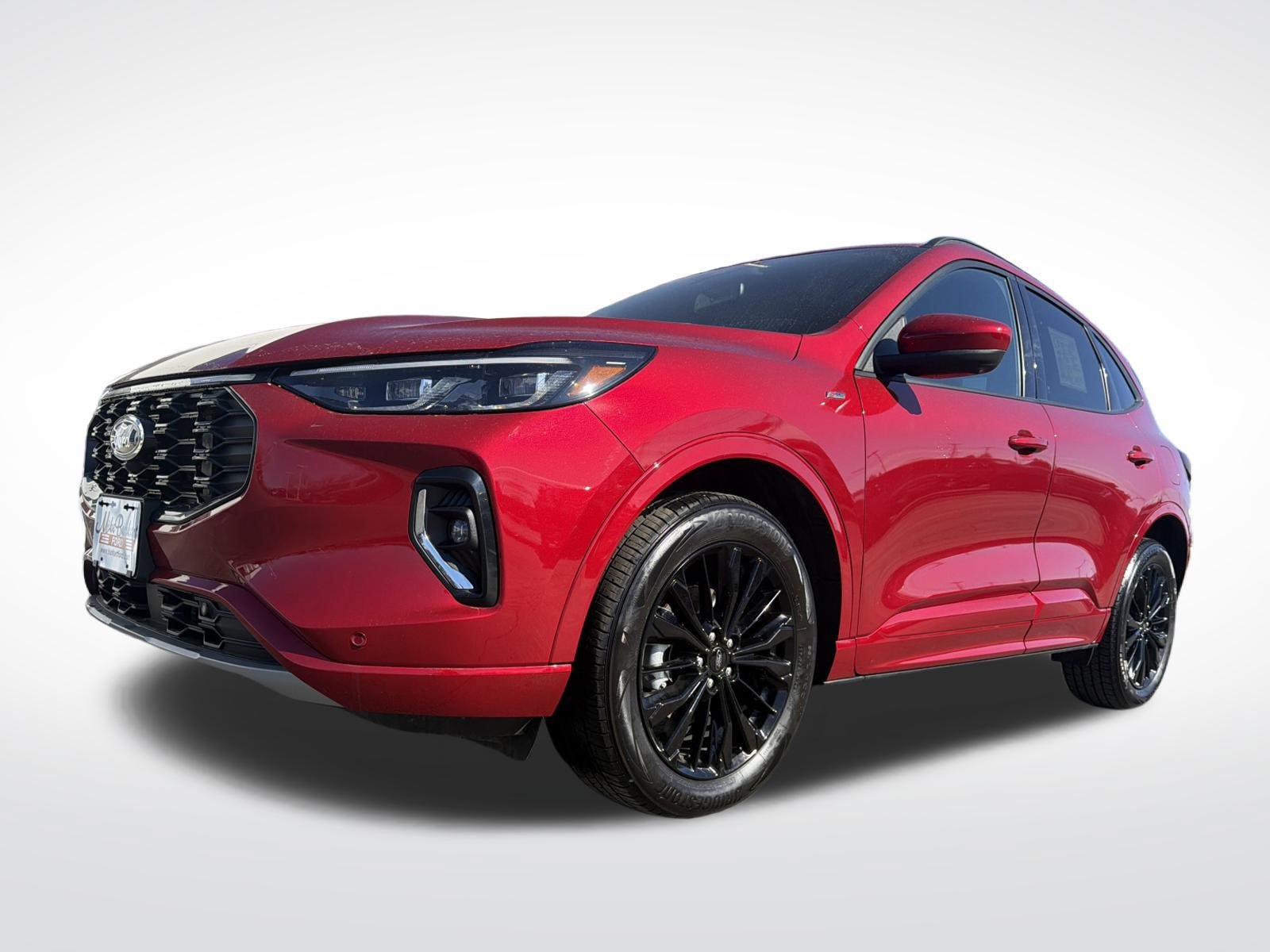 Certified 2023 Ford Escape ST-Line Elite AWD/4WD image 2