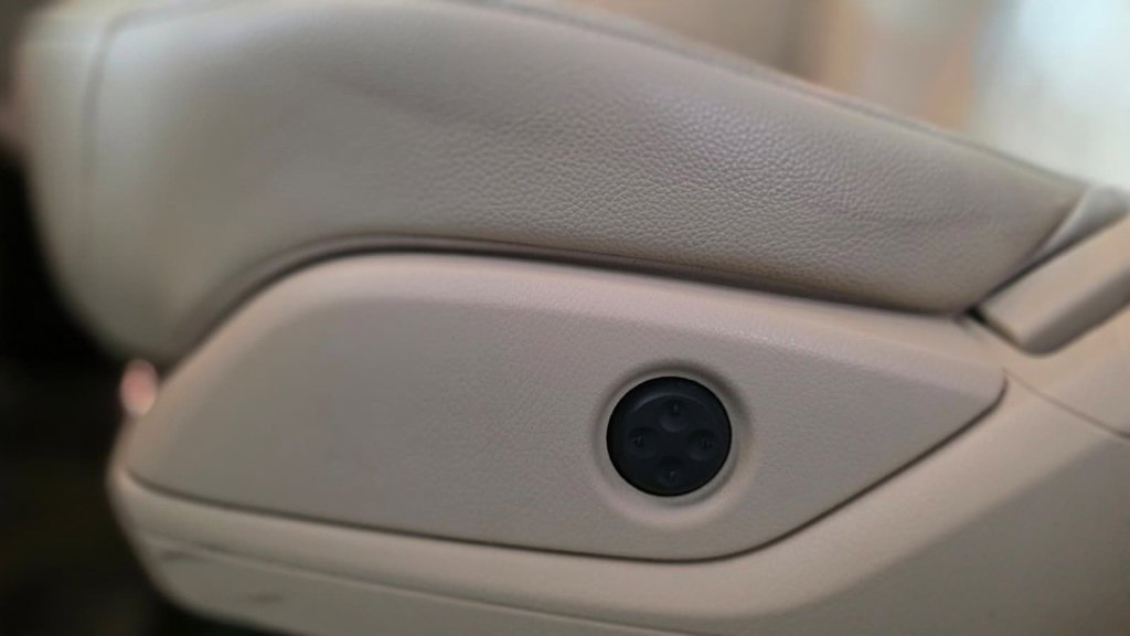 Used 2016 Mercedes-Benz GLE 350 4MATIC image 19