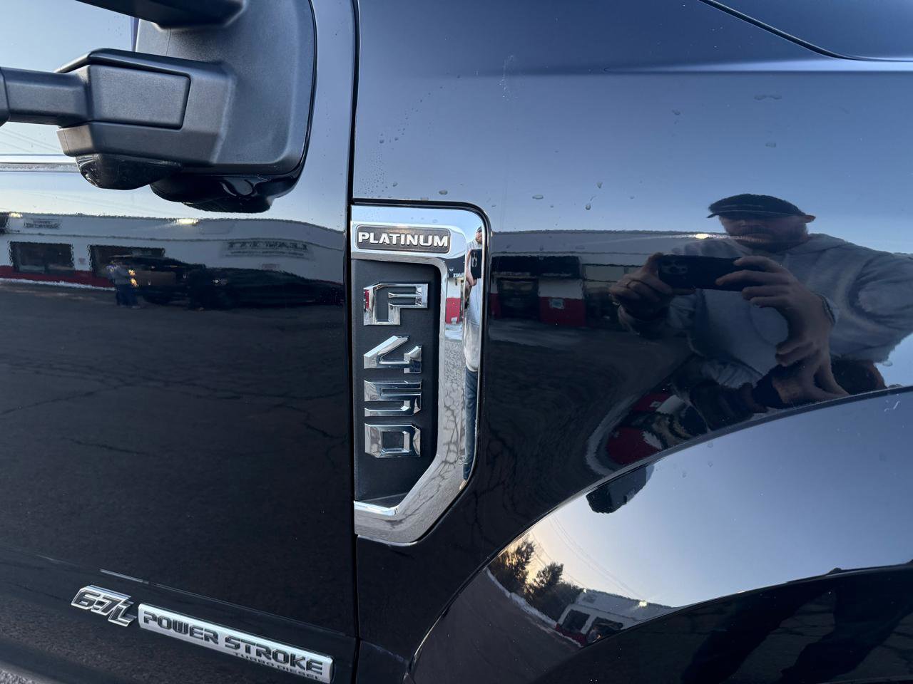 Used 2017 Ford F450 Platinum w/ Platinum Ultimate Package AWD/4WD image 24