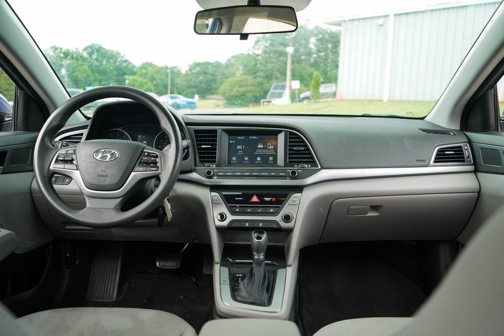 Used 2018 Hyundai Elantra SEL FWD image 10