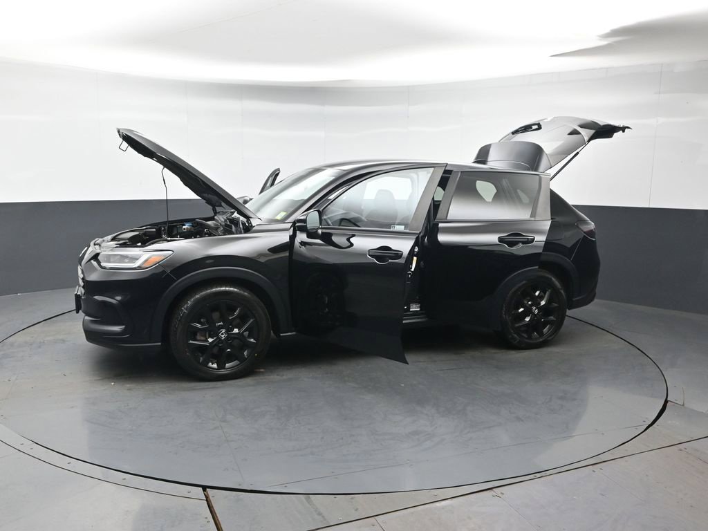 Used 2023 Honda HR-V Sport image 45