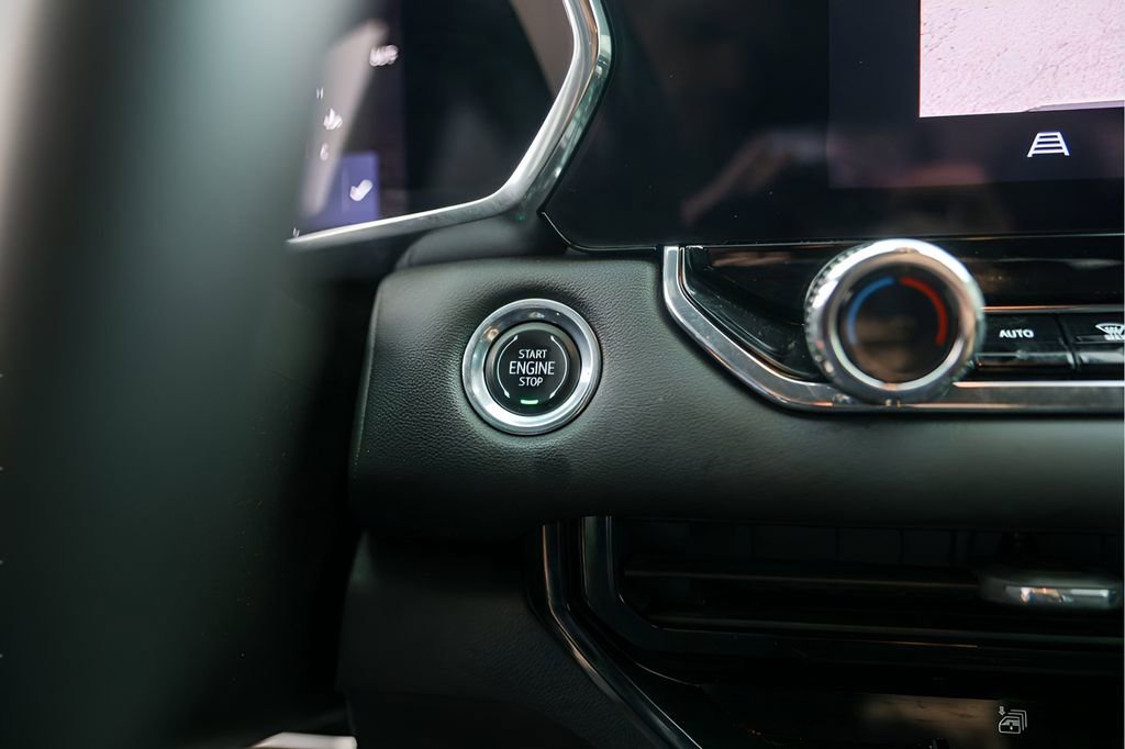 Used 2023 GMC Canyon Elevation w/ Convenience Package image 19