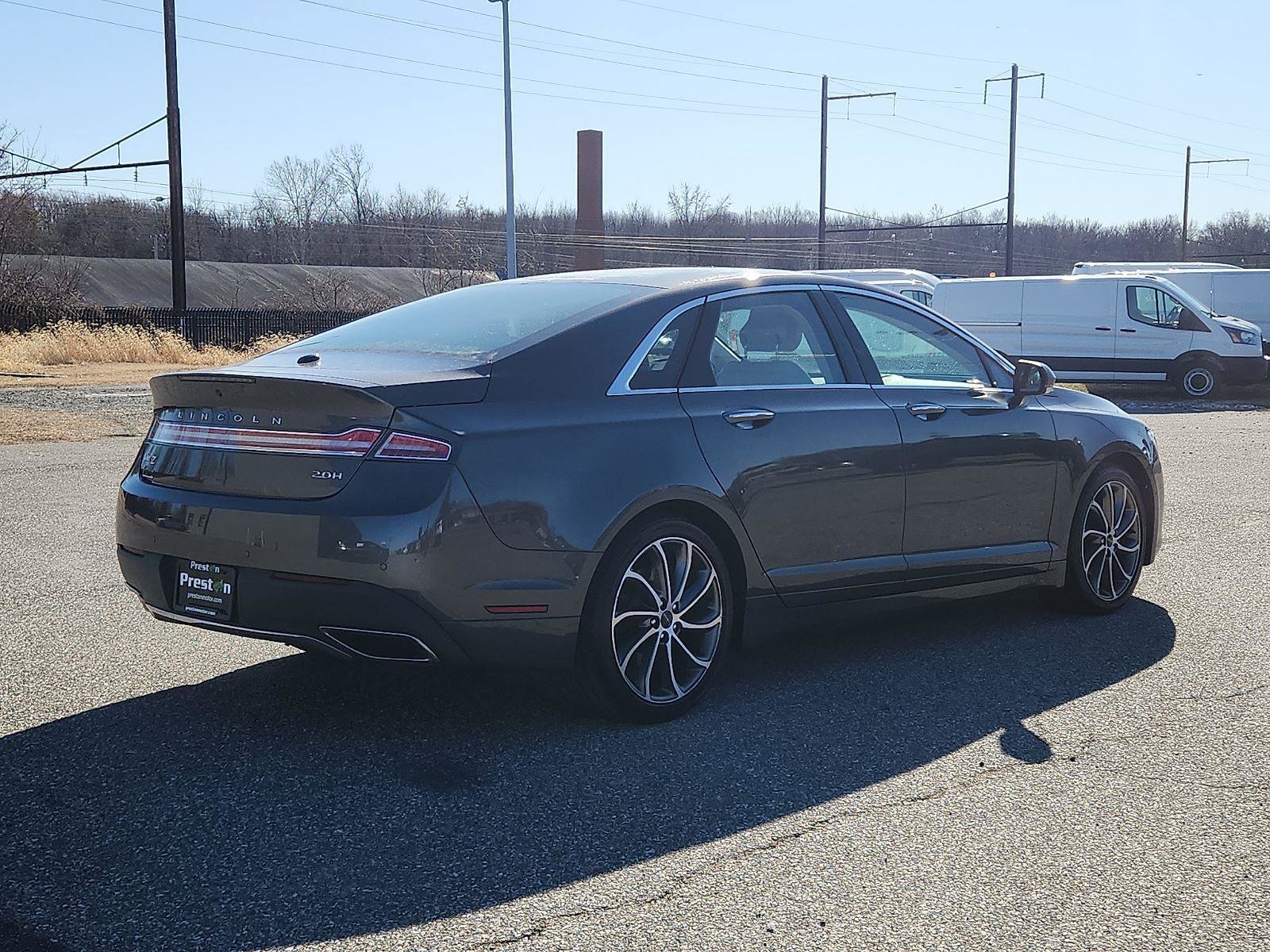 Used 2019 Lincoln MKZ Reserve w/ Reserve Plus Package image 4
