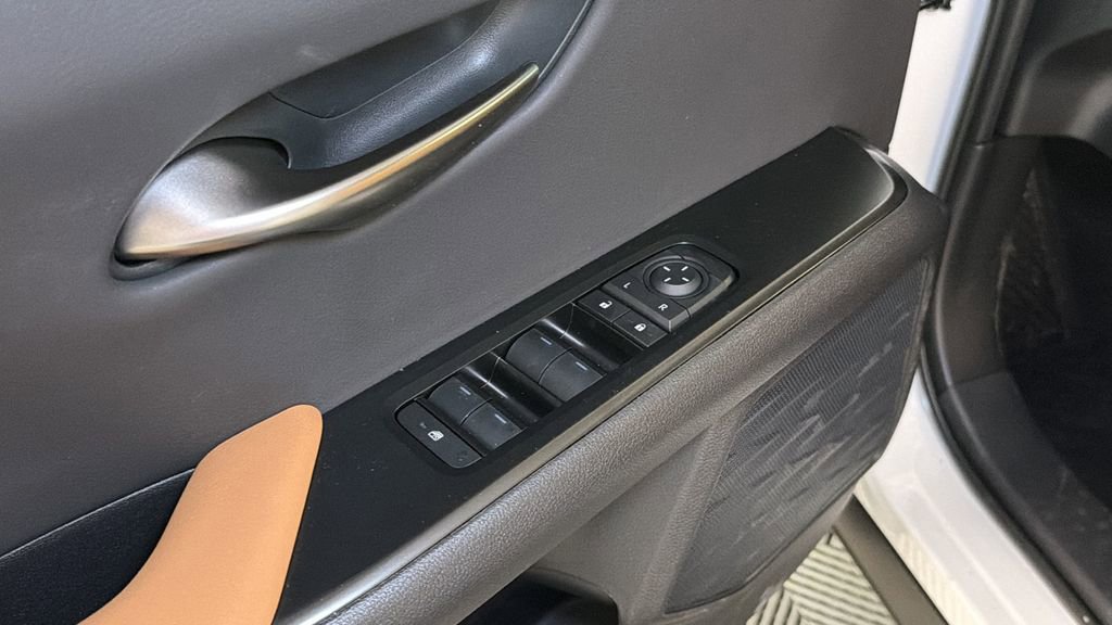 New 2026 Lexus UX 300h AWD w/ Accessory Package (2T) image 21