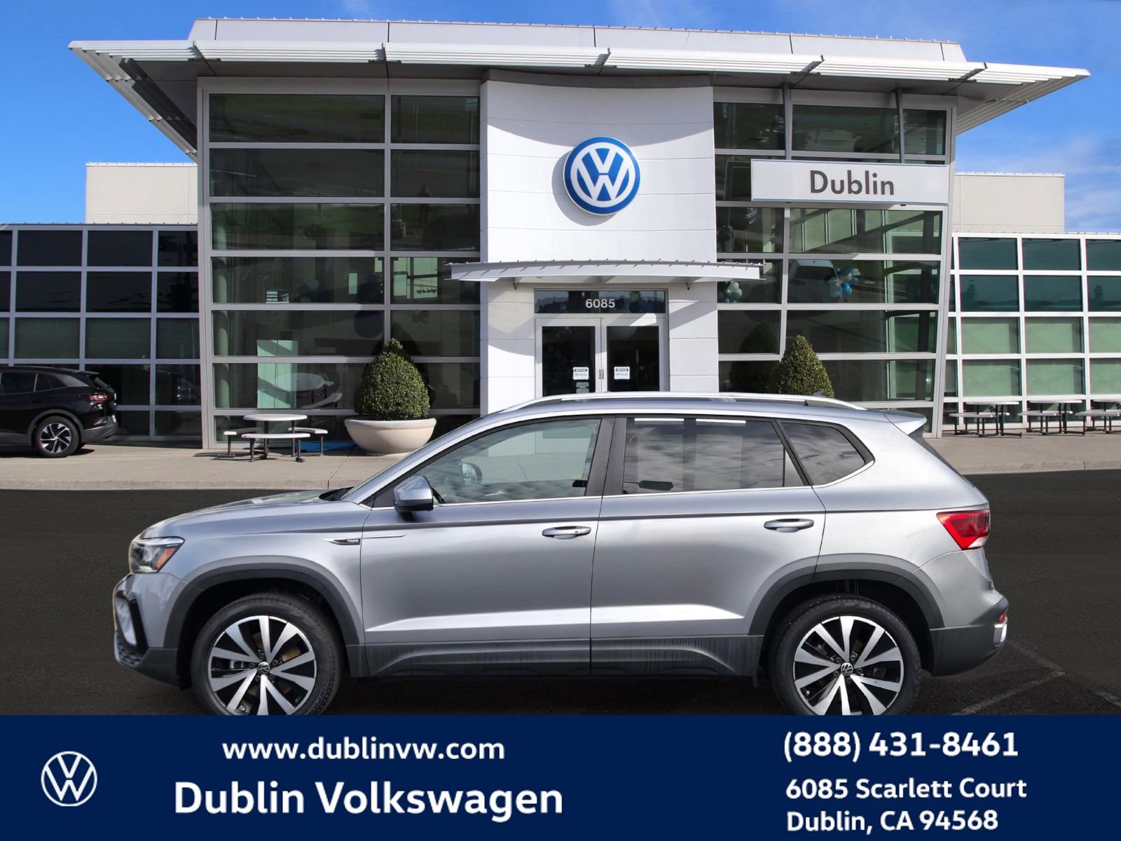 Certified 2022 Volkswagen Taos SE image 7