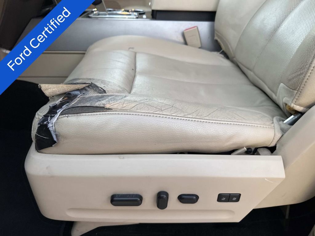 Used 2017 Ford Expedition Limited w/ Equipment Group 301A image 19