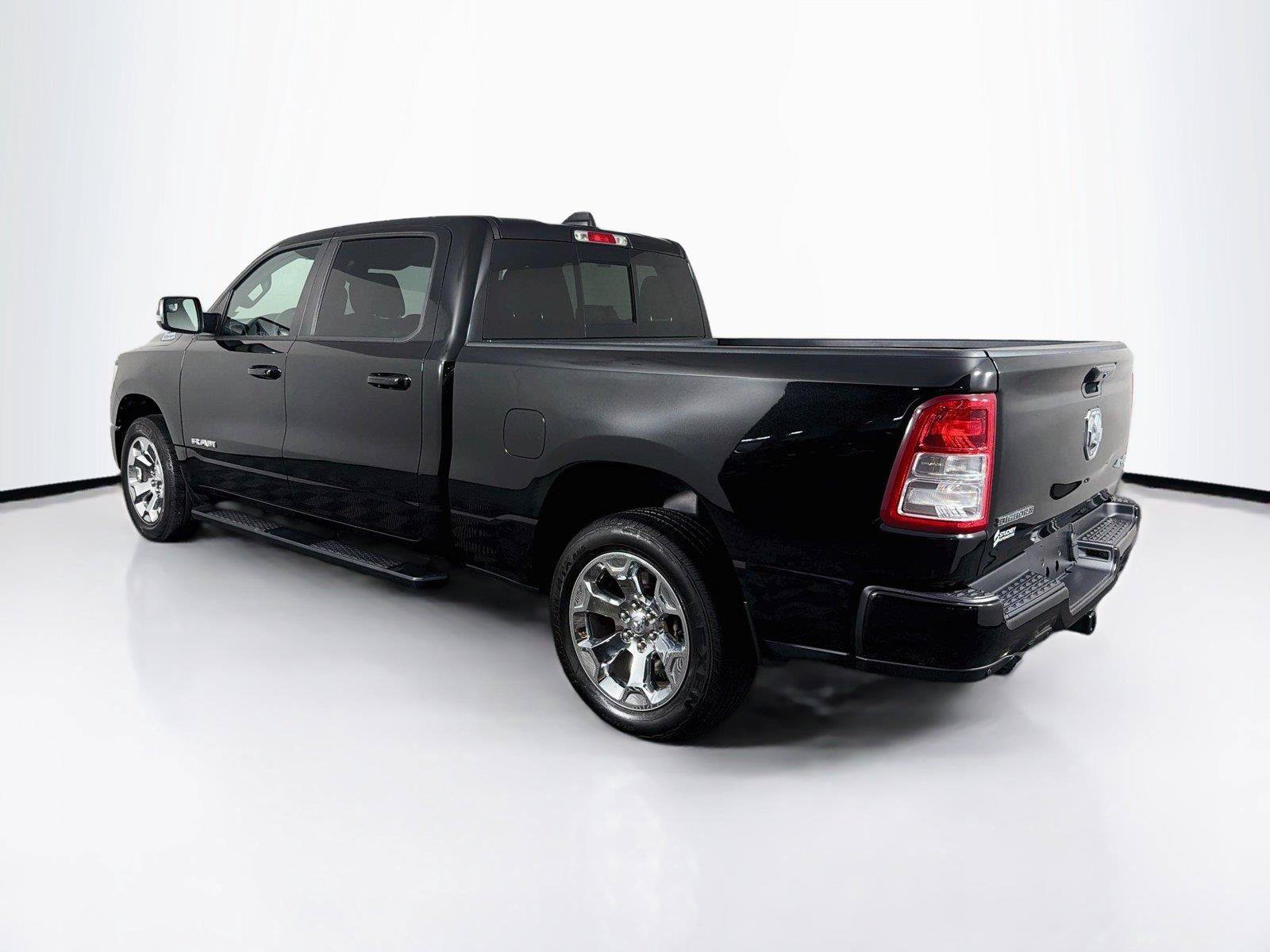 Used 2023 RAM 1500 Big Horn AWD/4WD image 9