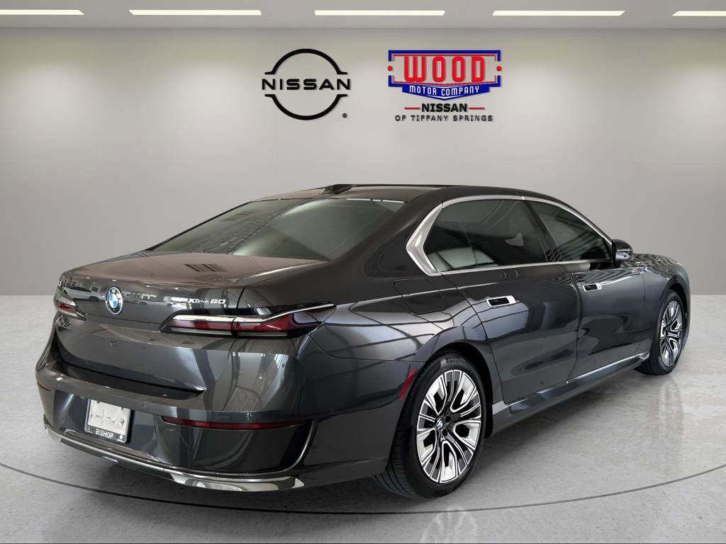 Used 2023 BMW i7 xDrive60 image 3