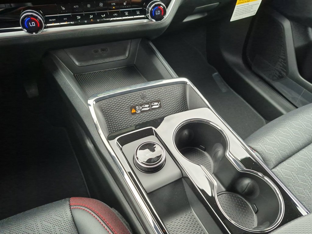 New 2027 Chevrolet Equinox RS w/ Safety and Technology Package AWD/4WD image 19