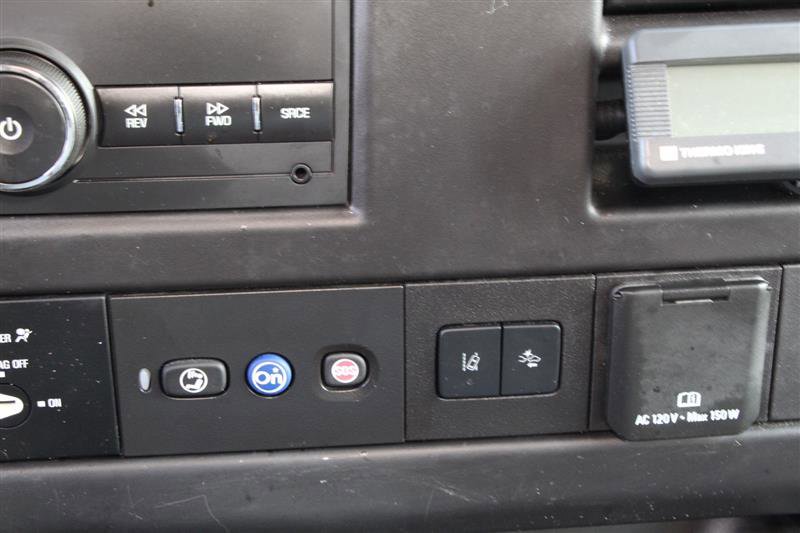Used 2024 Chevrolet Express 3500 w/ Power Convenience Package image 21