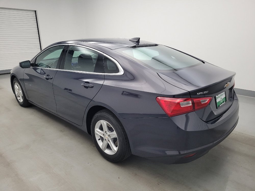 Used 2025 Chevrolet Malibu LS FWD image 3