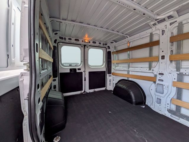 Used 2023 RAM ProMaster 2500 FWD image 13