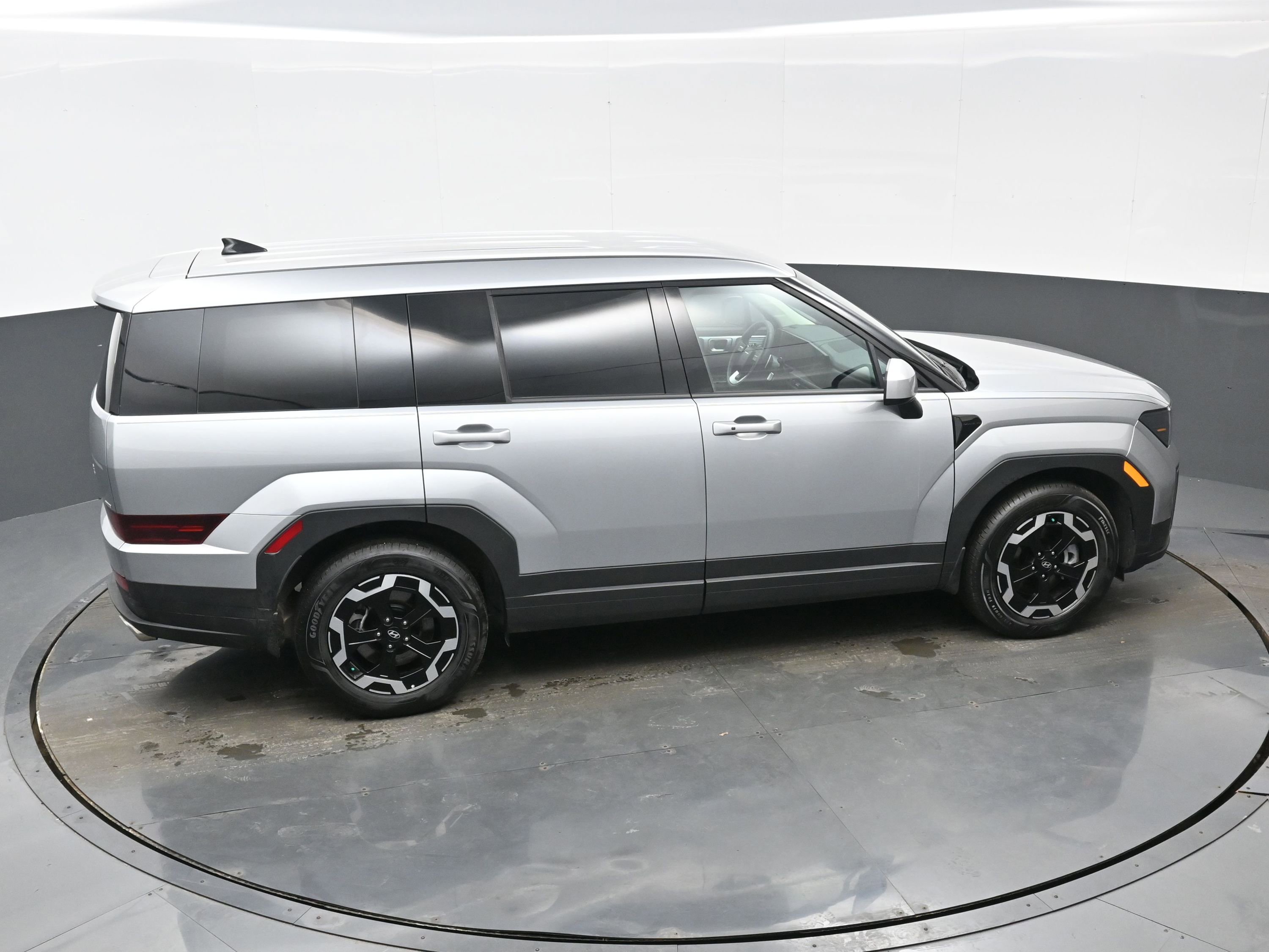 Certified 2026 Hyundai Santa Fe SE image 44