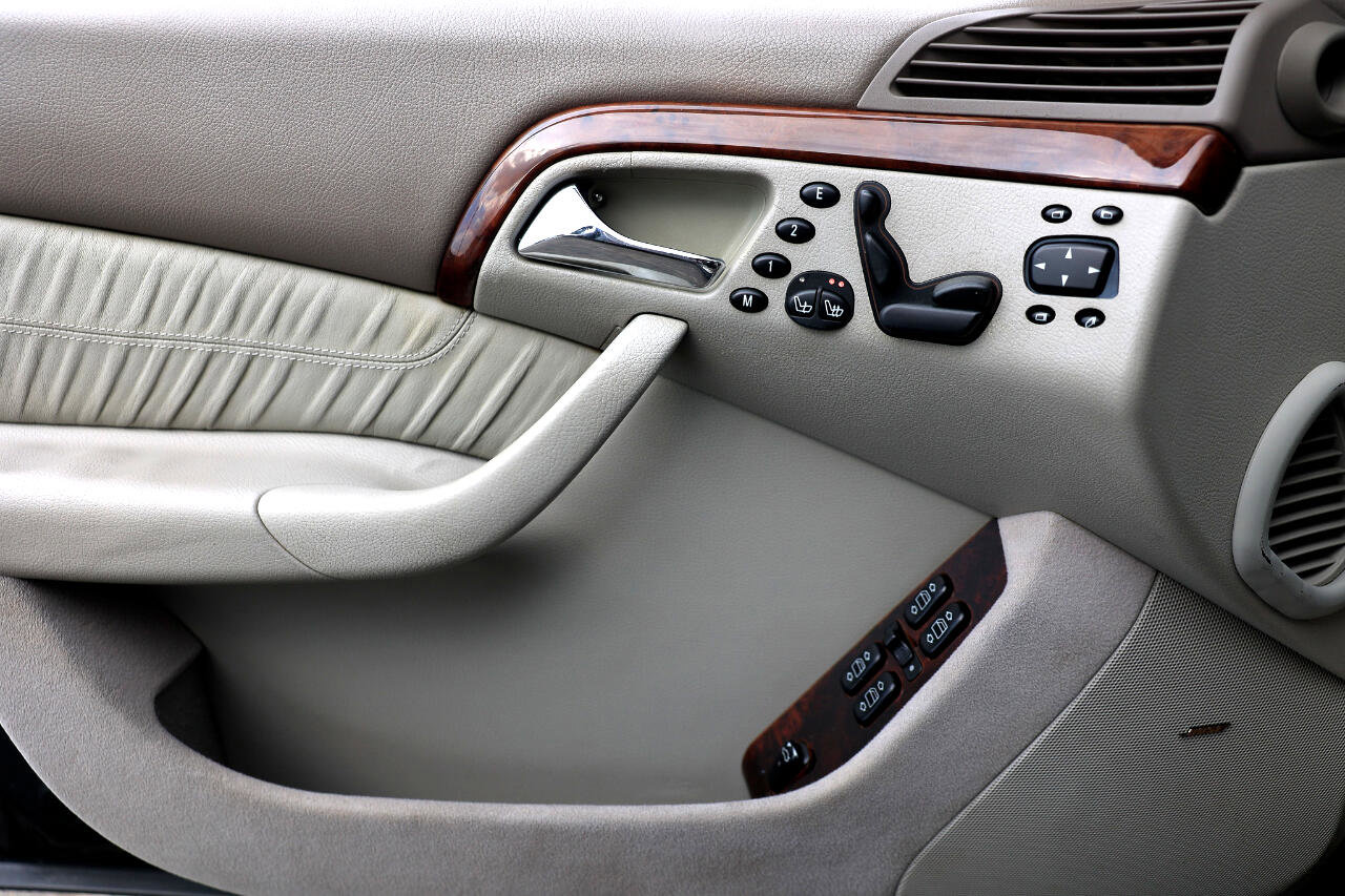 Used 2001 Mercedes-Benz S 500 image 40