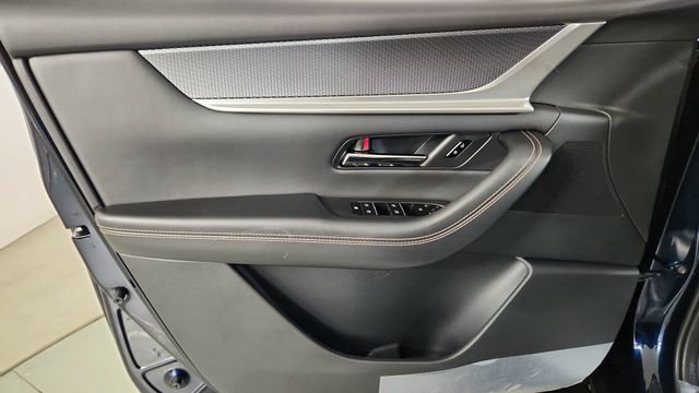 New 2026 MAZDA CX-90 Plug-In Hybrid w/Premium Sport AWD/4WD image 9