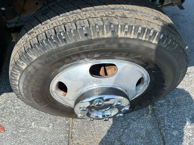 Used 2007 Ford F350 Lariat image 14