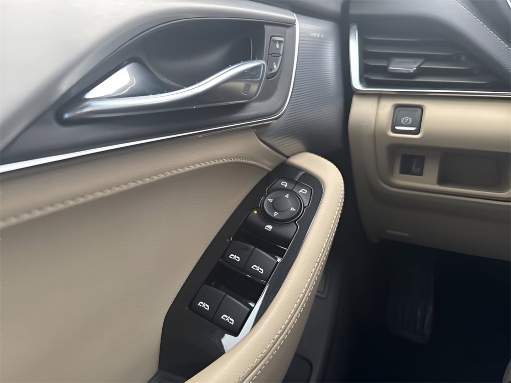 Certified 2024 Cadillac CT5 Luxury w/ Sun And Sound Package image 28