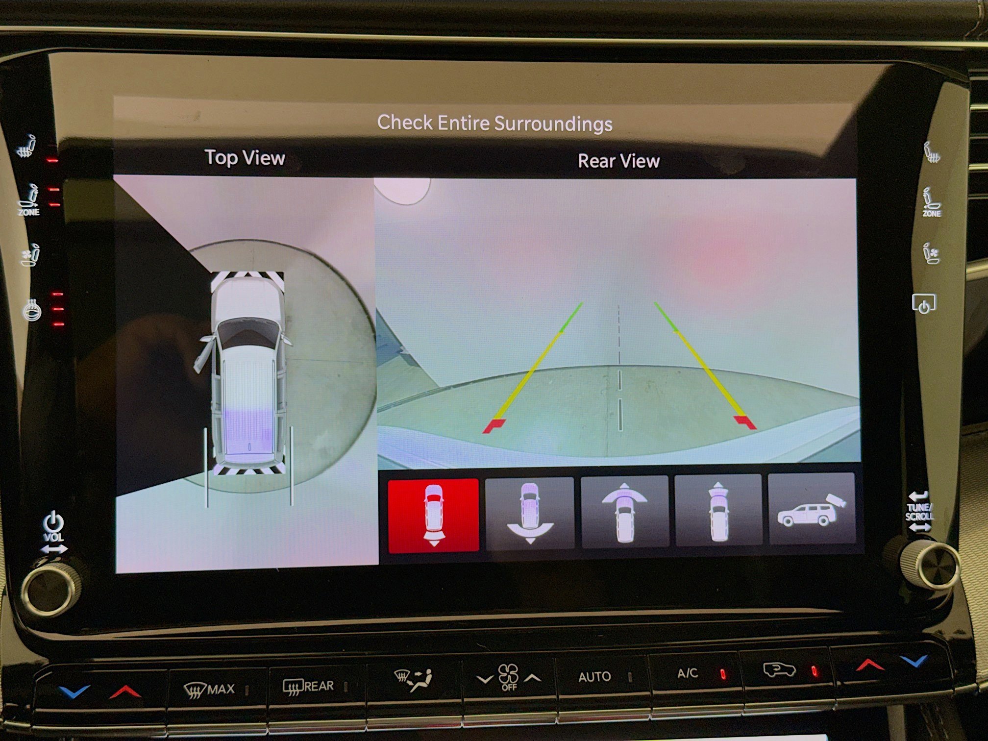 Used 2022 Jeep Grand Wagoneer Series I image 17