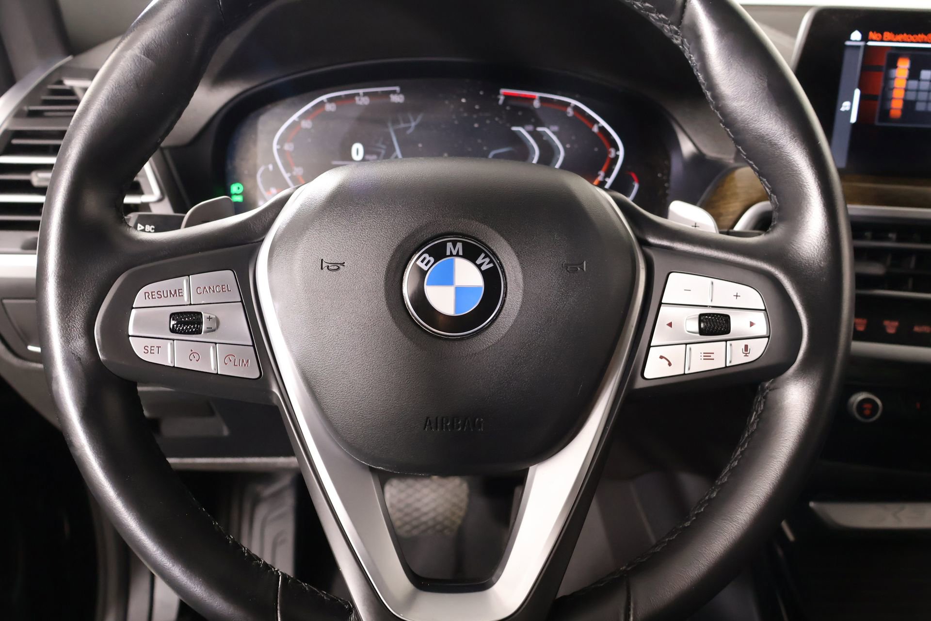 Used 2024 BMW X3 xDrive30i AWD/4WD image 3