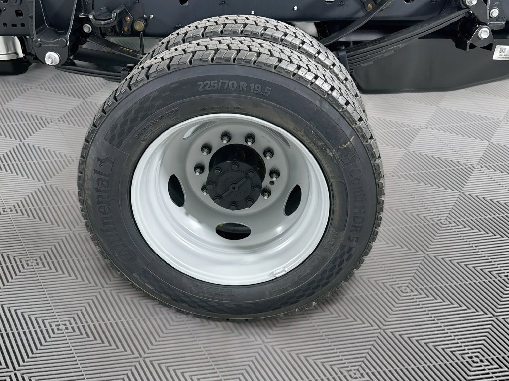 New 2026 Ford F450 XL AWD/4WD image 18