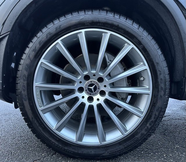 Certified 2021 Mercedes-Benz GLC 300 4MATIC Coupe image 9