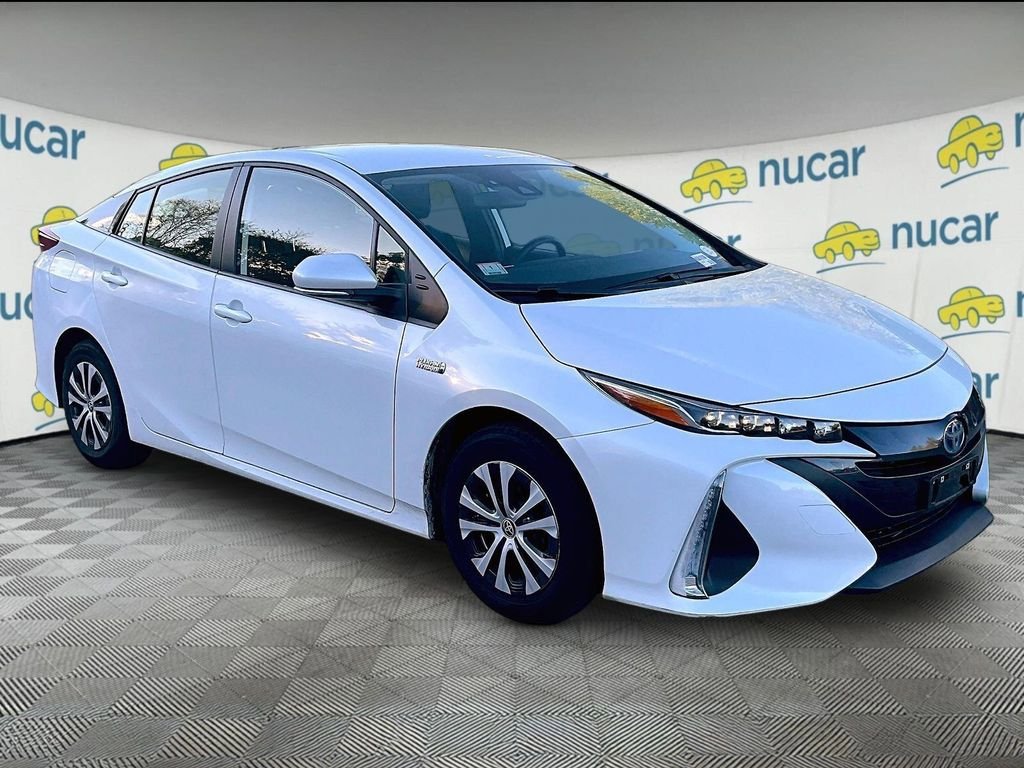 Used 2022 Toyota Prius Prime XLE FWD image 1