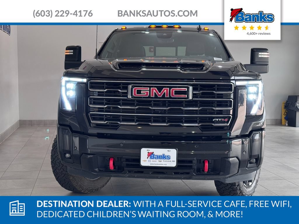 Certified 2025 GMC Sierra 2500 AT4 w/ AT4 Premium Plus Package AWD/4WD image 3
