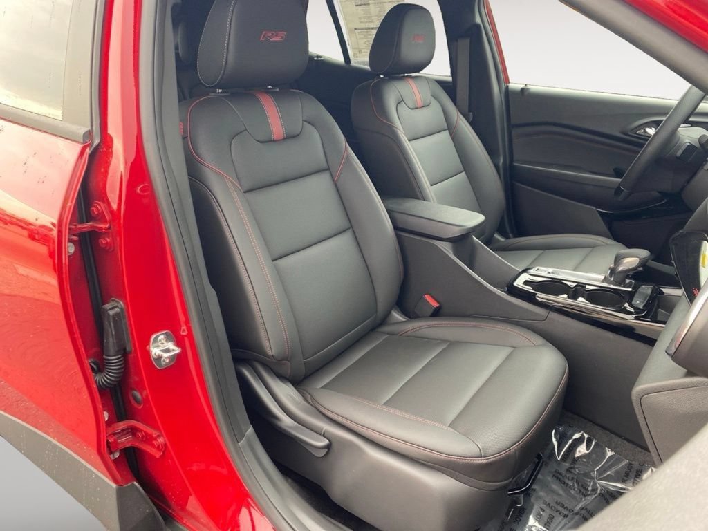 New 2026 Chevrolet Trax RS w/ Driver Confidence Package FWD image 29