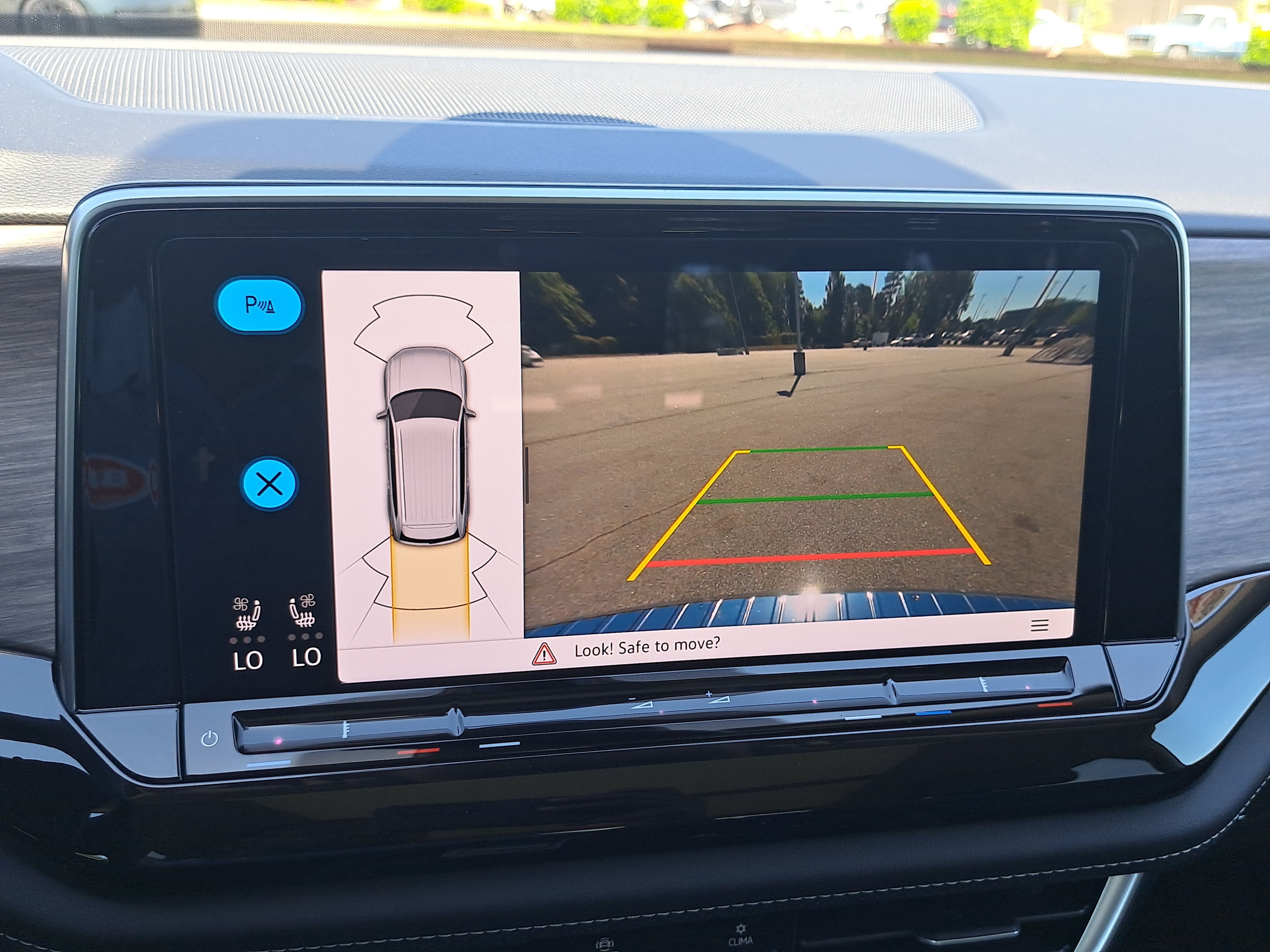 New 2026 Volkswagen Atlas SEL AWD/4WD image 25