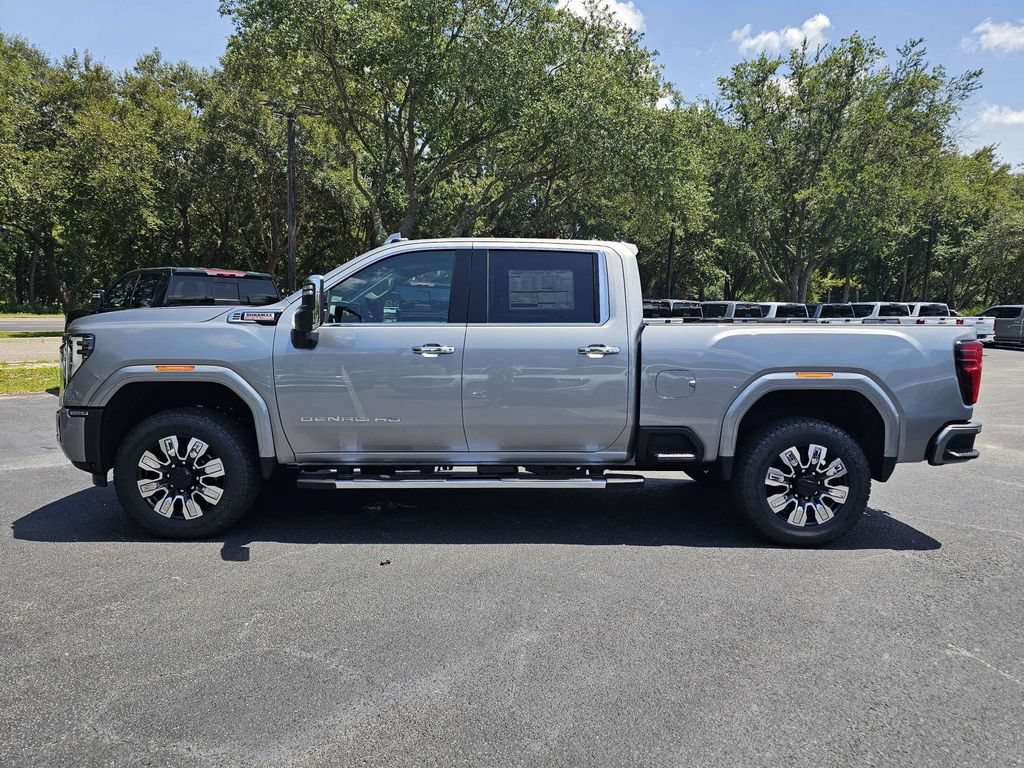 New 2026 GMC Sierra 2500 Denali w/ Denali Reserve Package AWD/4WD image 7