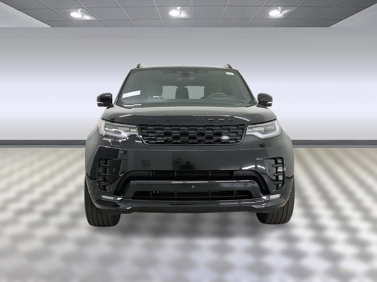 Certified 2025 Land Rover Discovery Dynamic SE AWD/4WD image 6