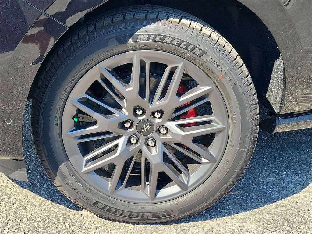 New 2025 Ford Expedition Platinum image 19