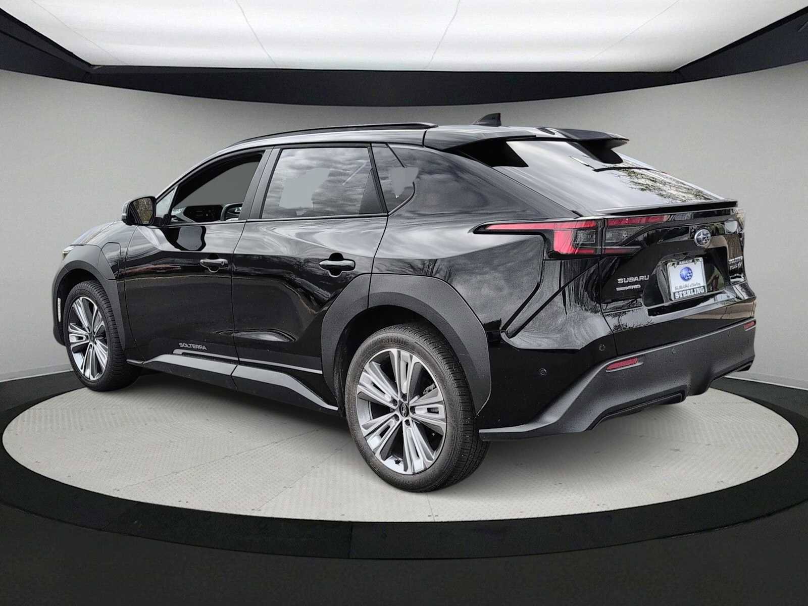 Certified 2024 Subaru Solterra Limited image 6