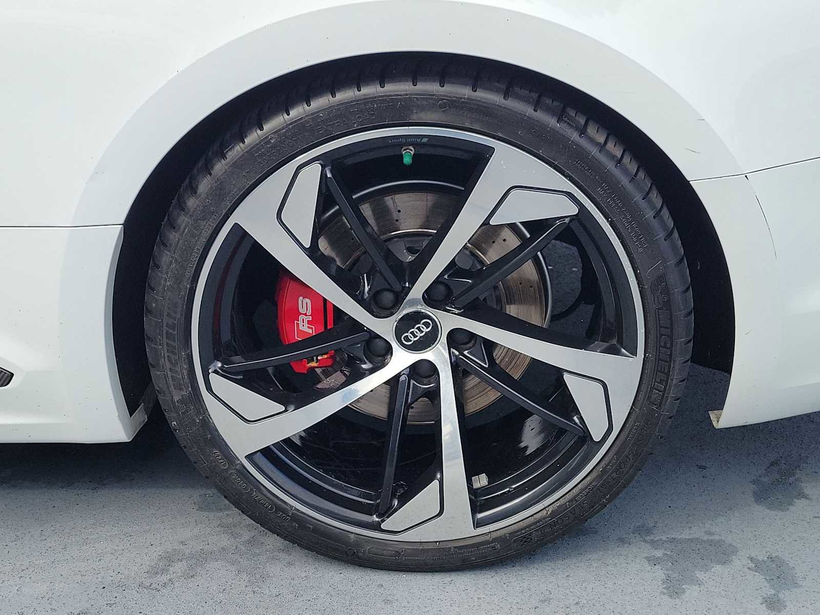 Certified 2019 Audi RS 5 w/ Black Optic Carbon Package AWD/4WD image 12