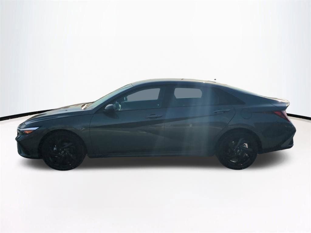 New 2026 Hyundai Elantra Sport w/ Cargo Package image 8
